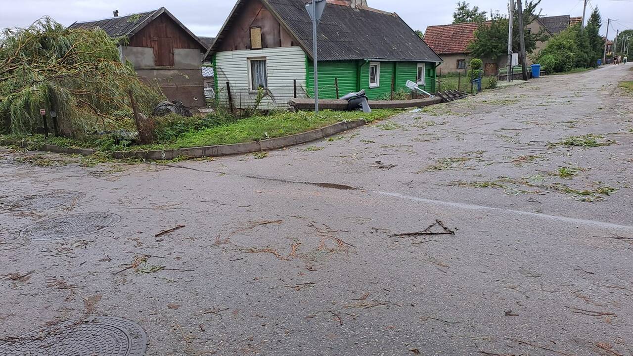 Per Lietuvą slenka audra
