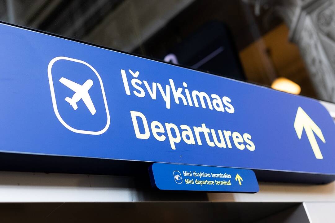 Per Kalėdas į užsienį keliaus keturis kartus daugiau žmonių nei įprastai