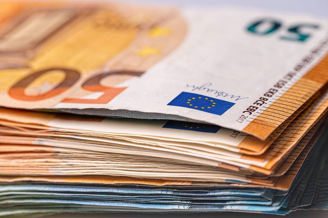 Molėtuose moters vardu sukčiai paėmė 6 tūkst. eurų paskolą