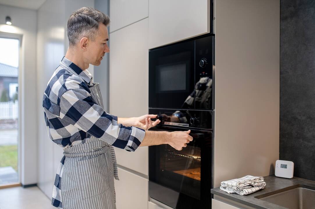 Pažanga: moderni buitinė technika sumažina žmogui tenkantį krūvį ir paverčia maisto gaminimą paprastu ir mielu užsiėmimu.  
