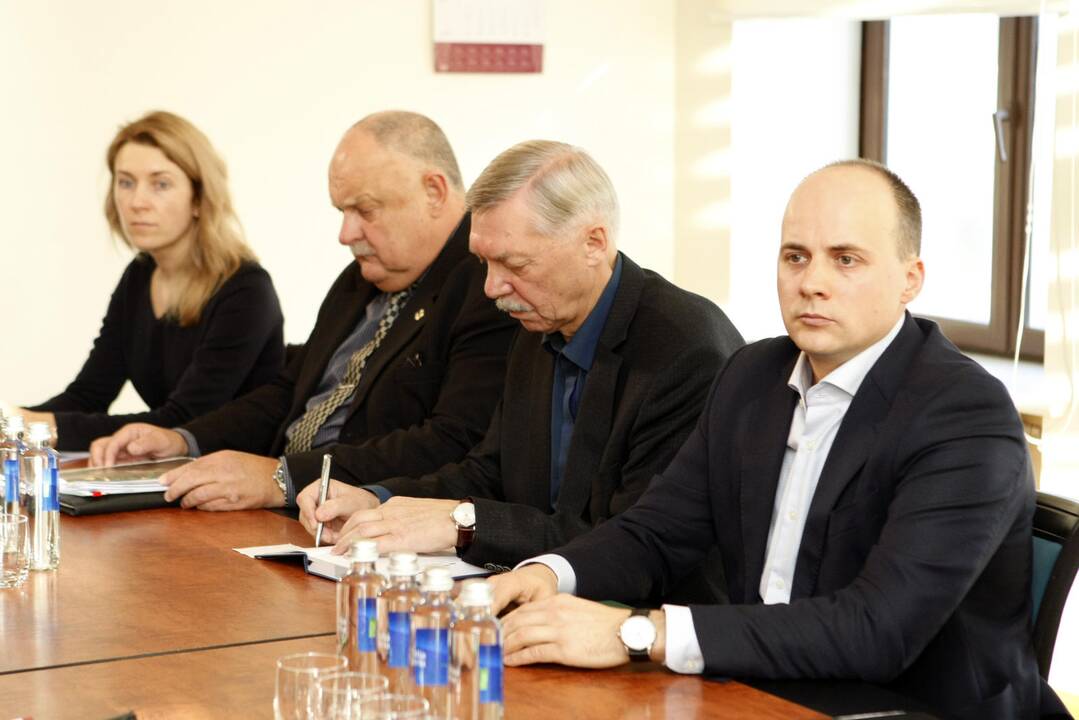 Klaipėdos rotušėje – susitikimas dėl „Grigeo“