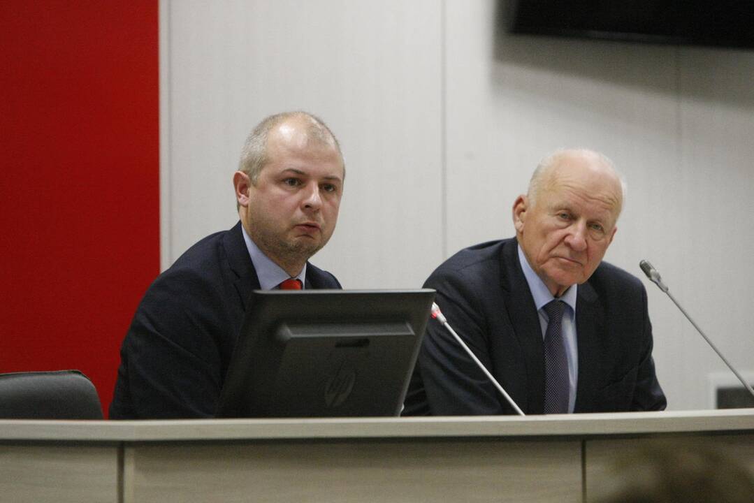 Posėdis: penktadienį Seimos aplinkos apsaugos komiteto nariai narpliojo „Grigeo“ skandalą.