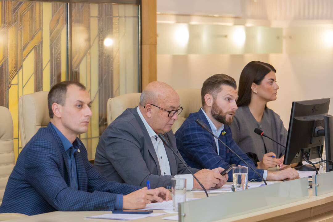 Kauno miesto savivaldybės tarybos posėdis (2022 spalio 18 d.)