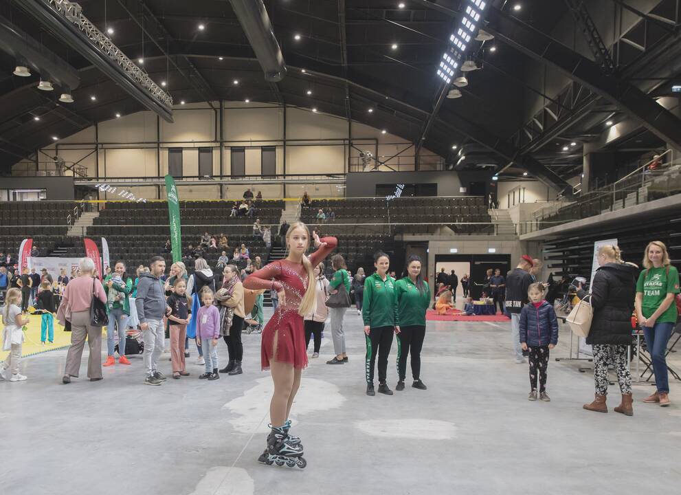 Būrelių mugė atnaujintoje Sporto halėje