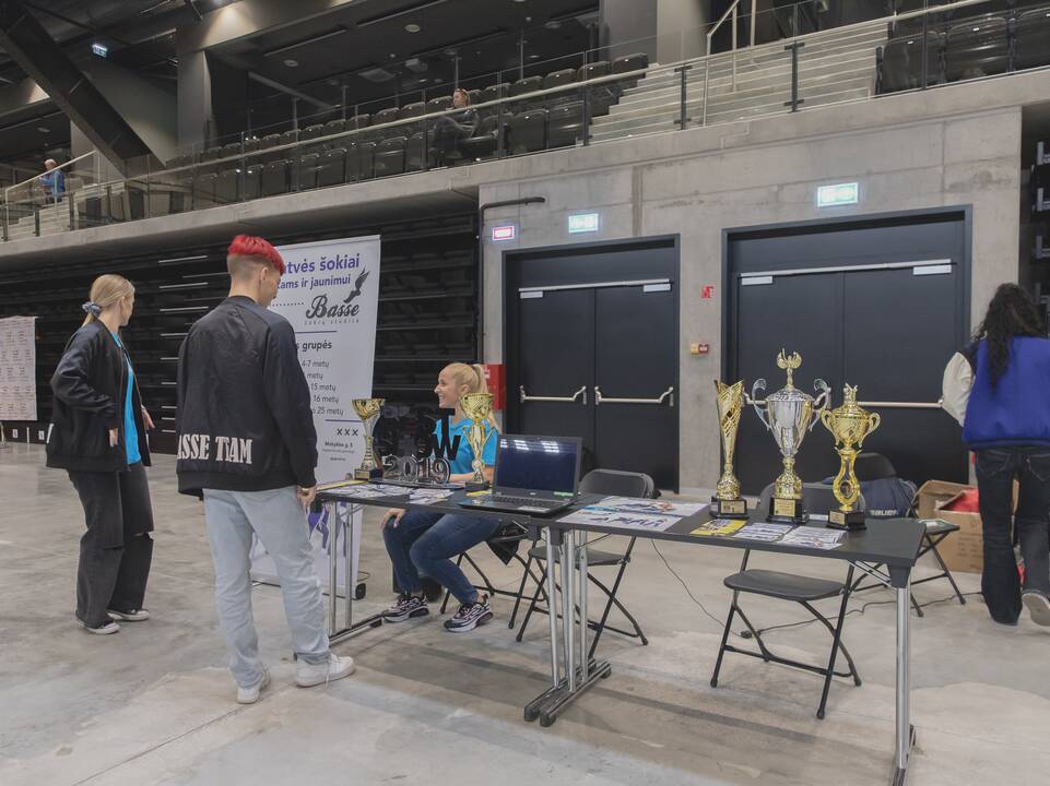 Būrelių mugė atnaujintoje Sporto halėje
