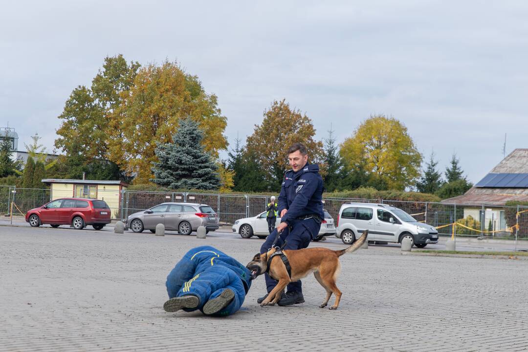 Policijos kinologų daugiakovės pirmenybių apdovanojimai