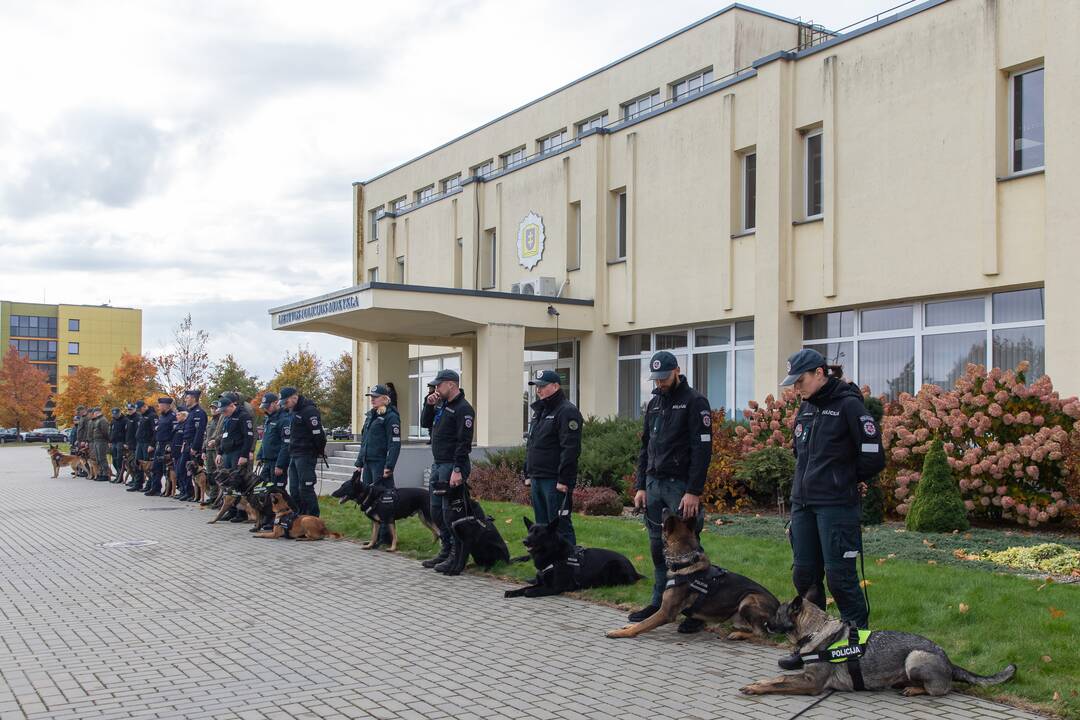 Policijos kinologų daugiakovės pirmenybių apdovanojimai