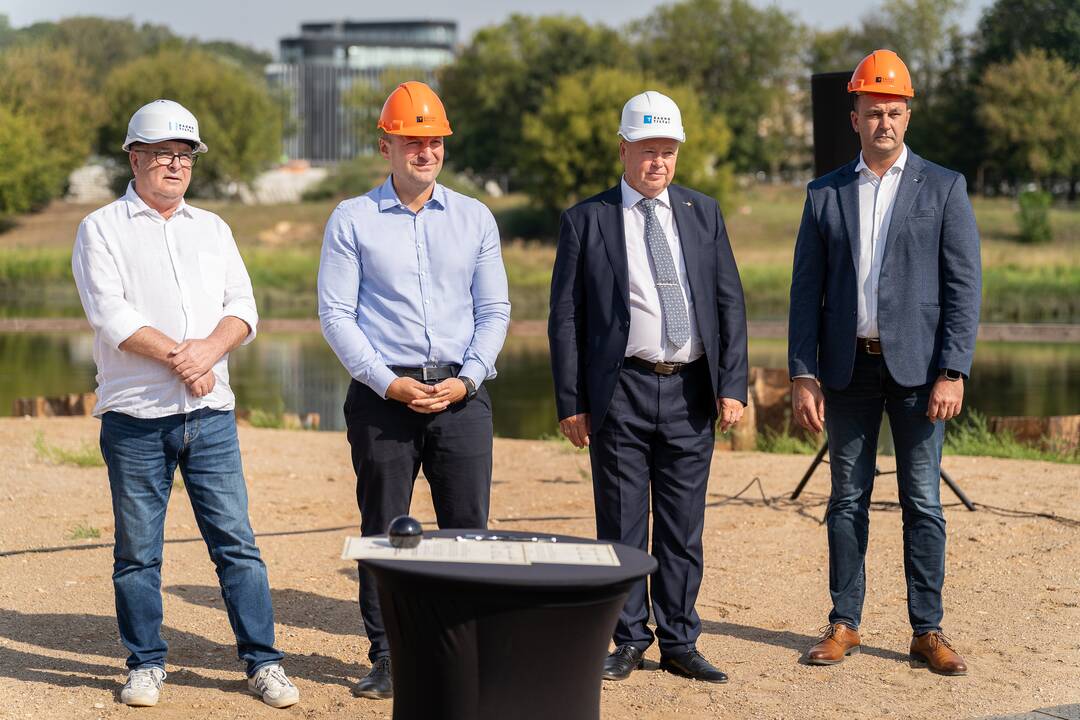 Kaune pradėtos pėsčiųjų tilto per Nemuną statybos