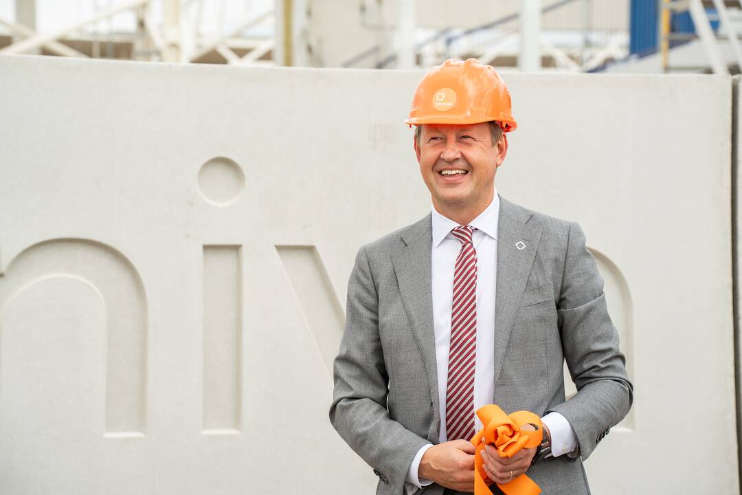 Kauno rajone kyla moderniausias Baltijos šalyse „Omniva LT“ siuntų rūšiavimo terminalas