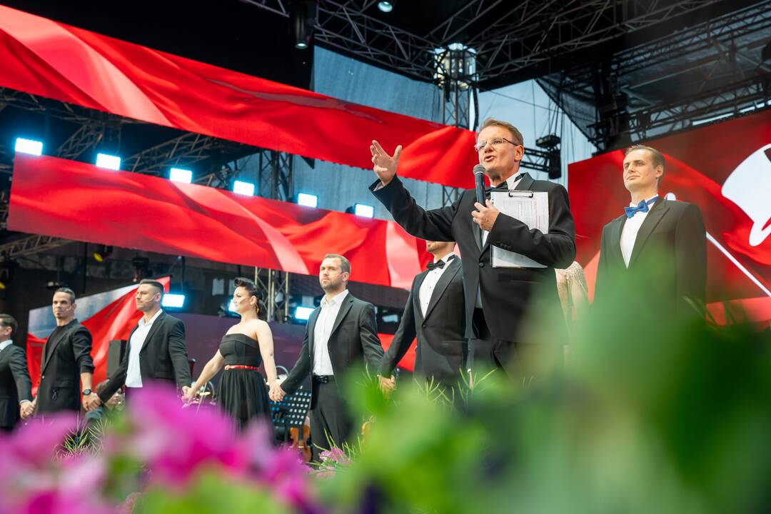 Kauno miesto savivaldybės apdovanojimų įteikimas