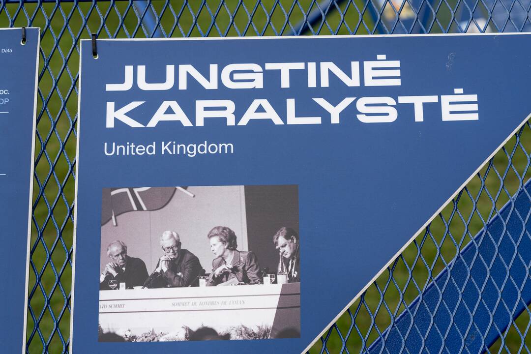 20 metų – kartu su NATO (vėliavos pakėlimas Kaune)