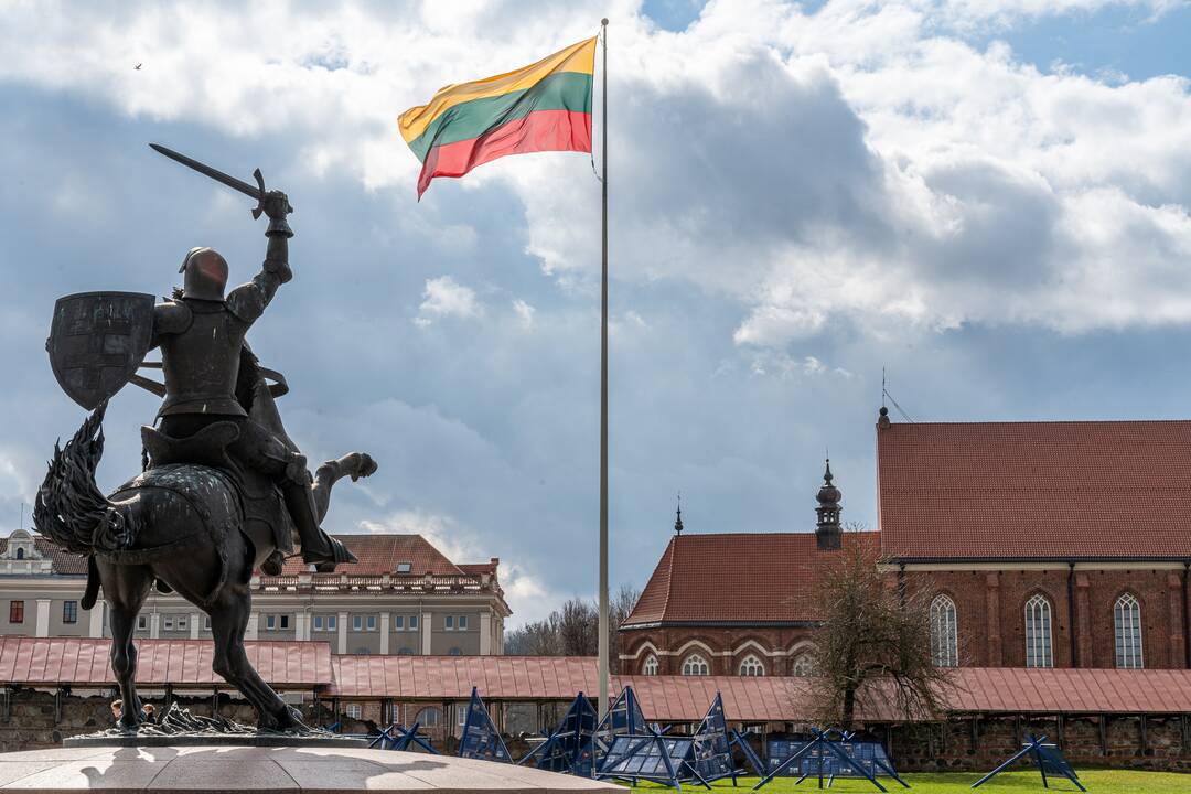 20 metų – kartu su NATO (vėliavos pakėlimas Kaune)