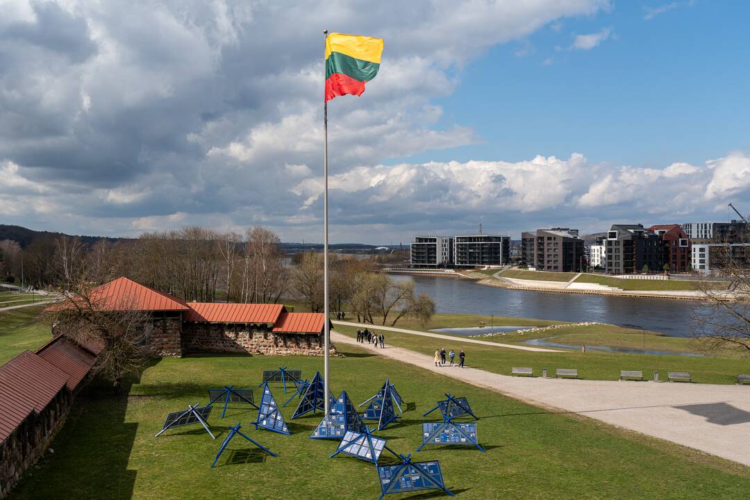 20 metų – kartu su NATO (vėliavos pakėlimas Kaune)
