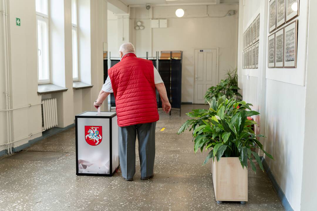 Kauniečiai renka prezidentą