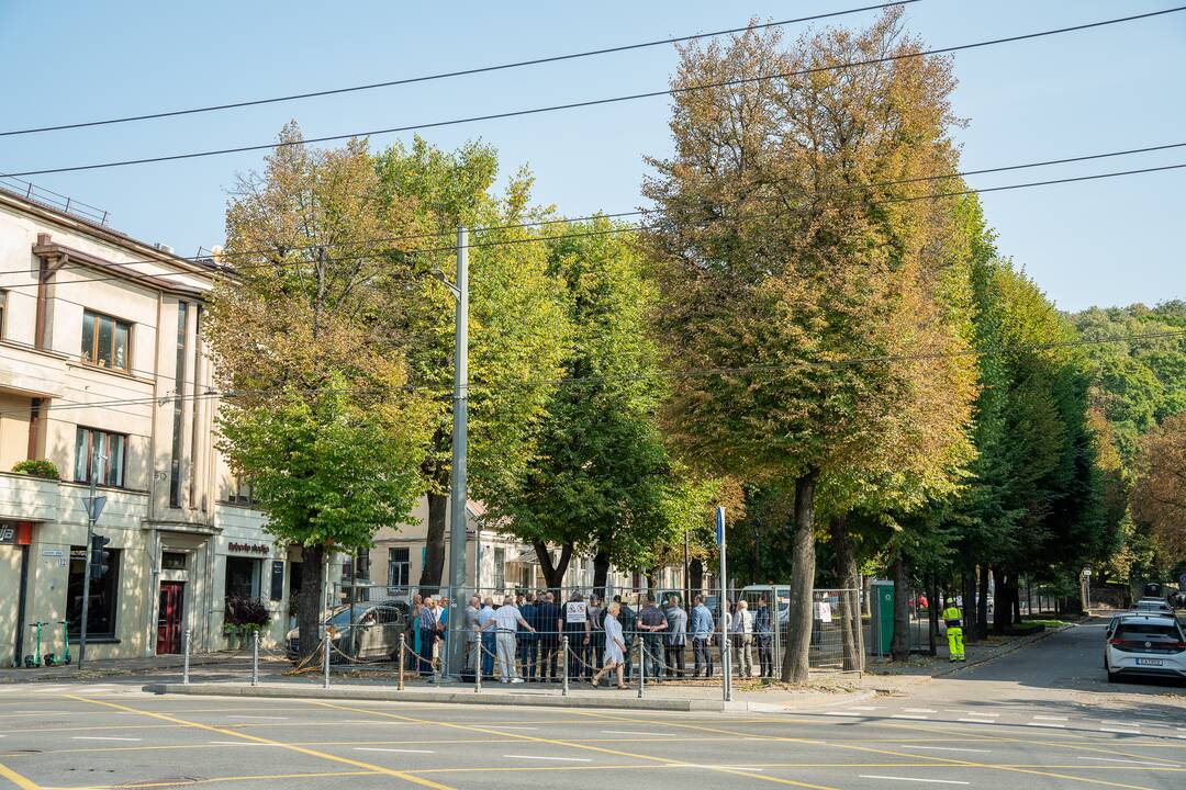 Policijos obelisko kapsulės įkasimo ceremonija