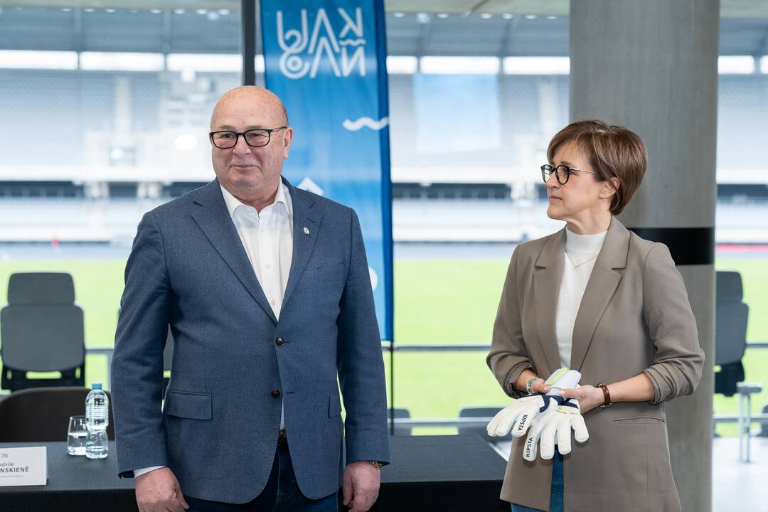 Pristatytas stadiono ir halės valdytojas