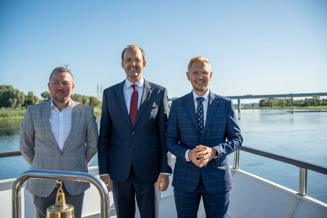 Ties Kaunu atidarytas vandens kelias Nemunu