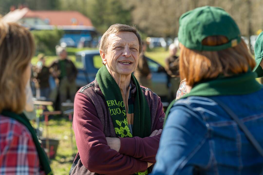 Ukrainos aukų atminties ąžuolynas 