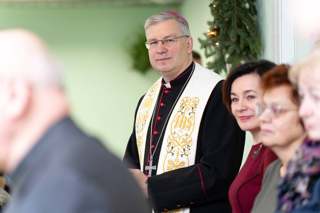 Kūčių pusryčiai vargstantiems