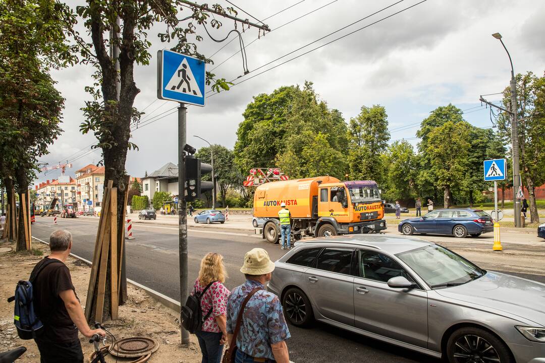 Remontuojamas Savanorių prospektas