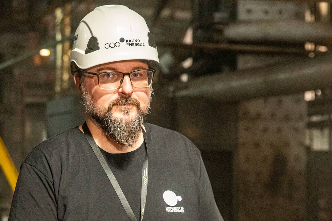 Meninė instaliacija Petrašiūnų elektrinėje