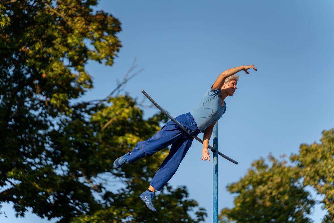 ConTempo 2024 | BLEU TENACE Rhizome / Chloé Moglia (Prancūzija)
