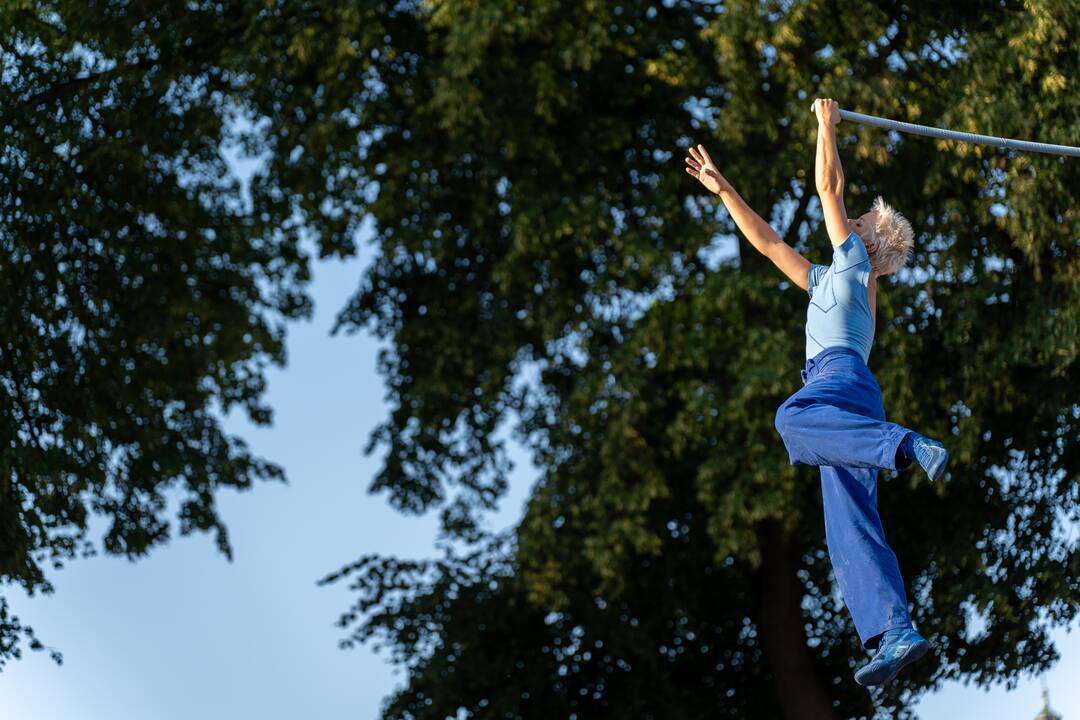 ConTempo 2024 | BLEU TENACE Rhizome / Chloé Moglia (Prancūzija)