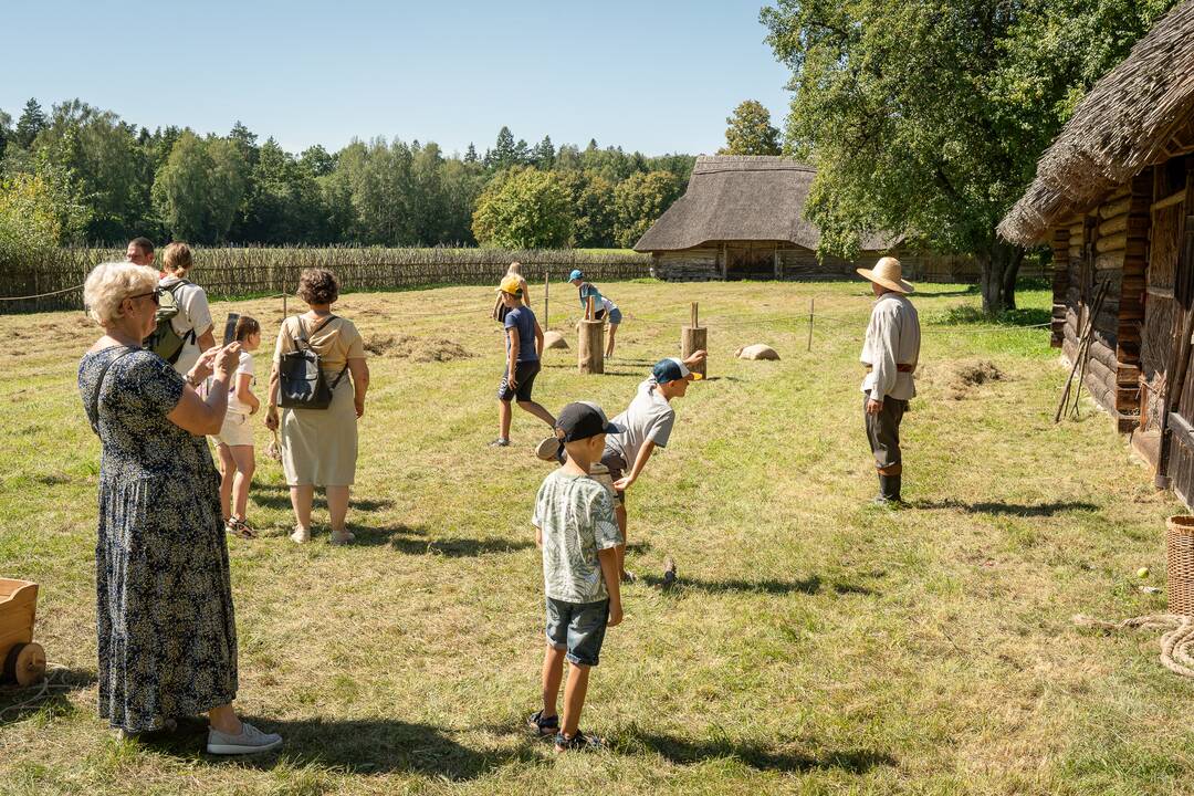 Žolinės šventė Lietuvos etnografijos muziejuje