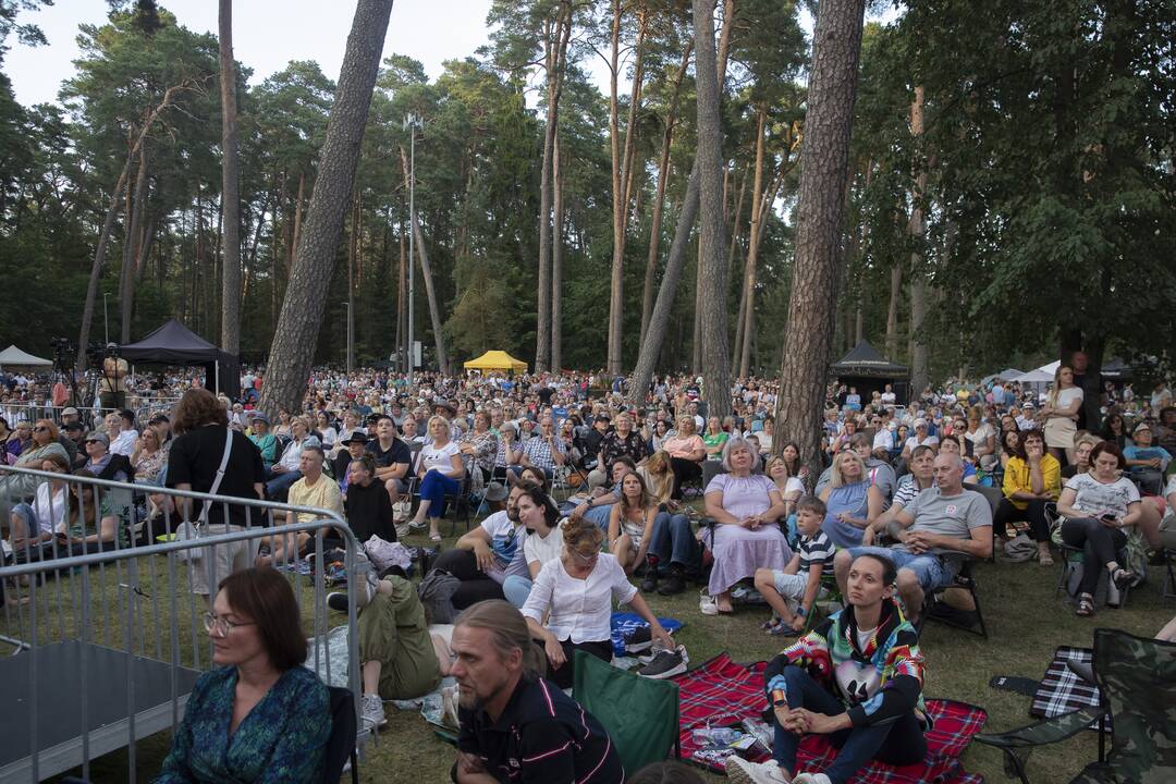 Bardų festivalis "Akacijų alėja"