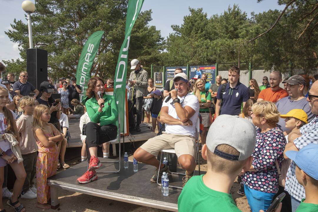 "A. Valujavičius" su "Lituanica" atplaukė į Kauną