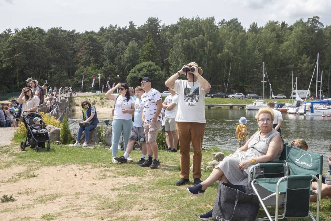 "A. Valujavičius" su "Lituanica" atplaukė į Kauną