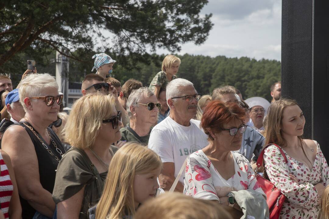 "A. Valujavičius" su "Lituanica" atplaukė į Kauną
