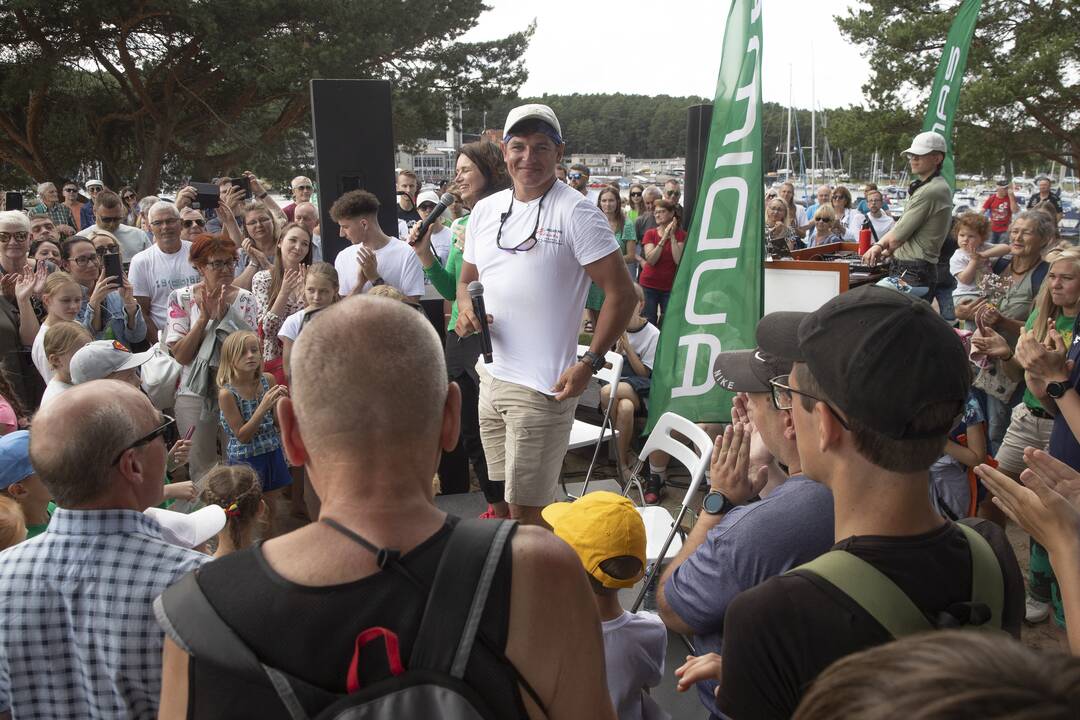 "A. Valujavičius" su "Lituanica" atplaukė į Kauną