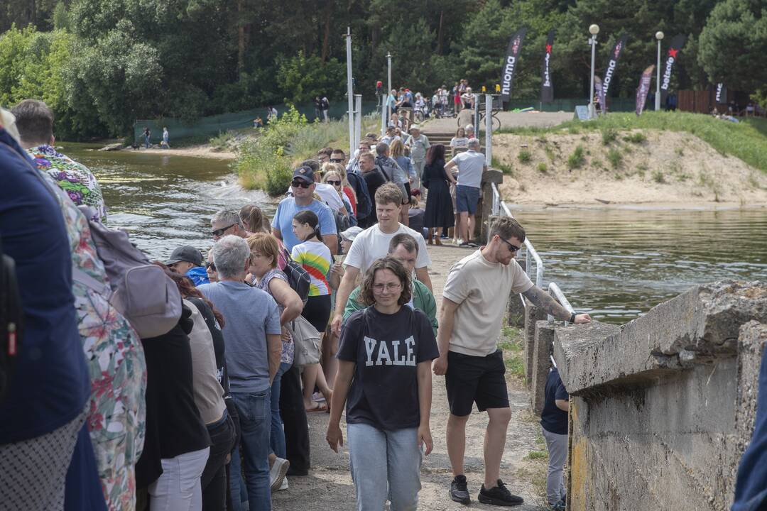 "A. Valujavičius" su "Lituanica" atplaukė į Kauną