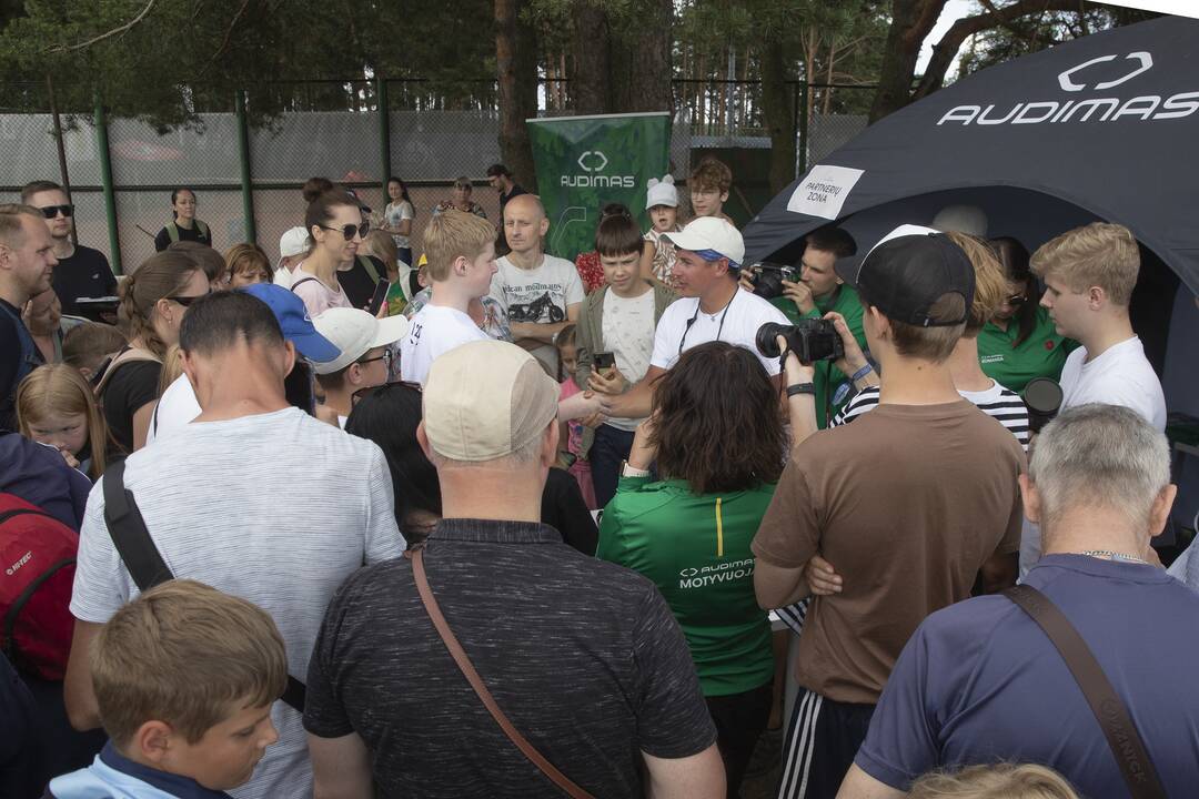 "A. Valujavičius" su "Lituanica" atplaukė į Kauną