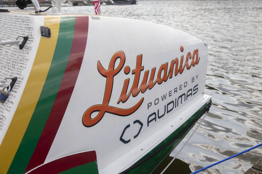 "A. Valujavičius" su "Lituanica" atplaukė į Kauną