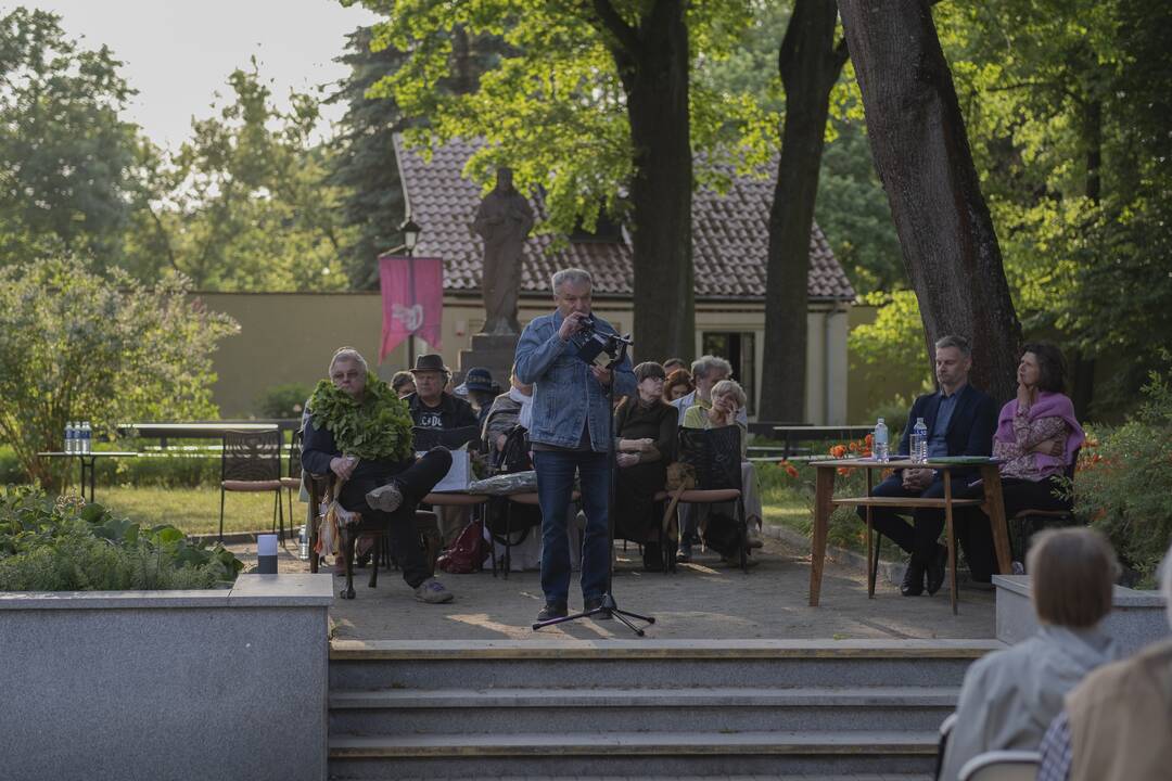Kaune vainikuotas "Poezijos pavasario" laureatas
