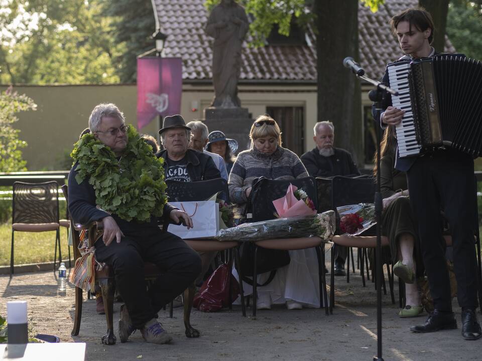 Kaune vainikuotas "Poezijos pavasario" laureatas