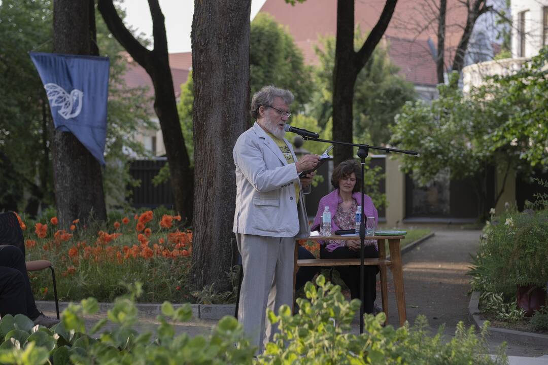 Kaune vainikuotas "Poezijos pavasario" laureatas