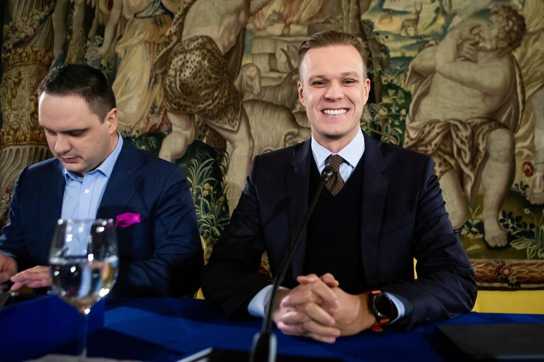 Partijų spaudos konferencijos