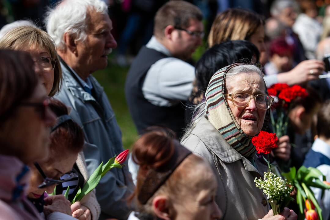 Gegužės 9-osios minėjimas Antakalnio kapinėse