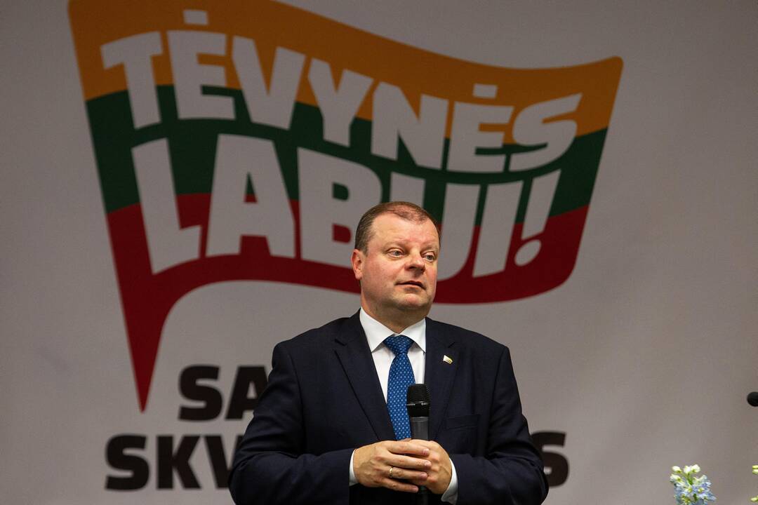 Andrius Tapinas (iš kairės), Saulius Skvernelis, Edmundas Jakilaitis