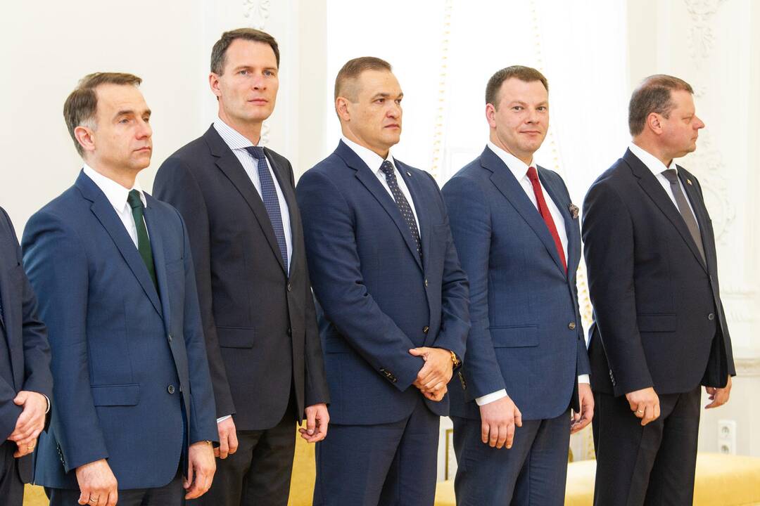 Prezidentė atsisveikina su Ministrų kabinetu
