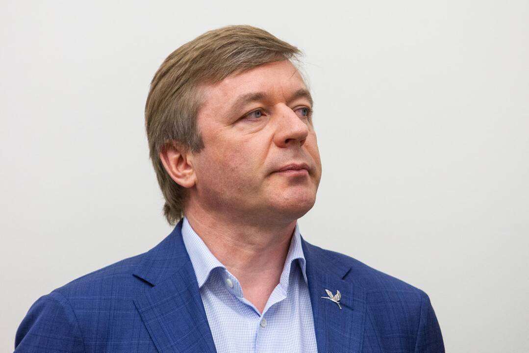 R. Karbauskis paskelbė nebevadovausiąs frakcijai ir Kultūros komitetui