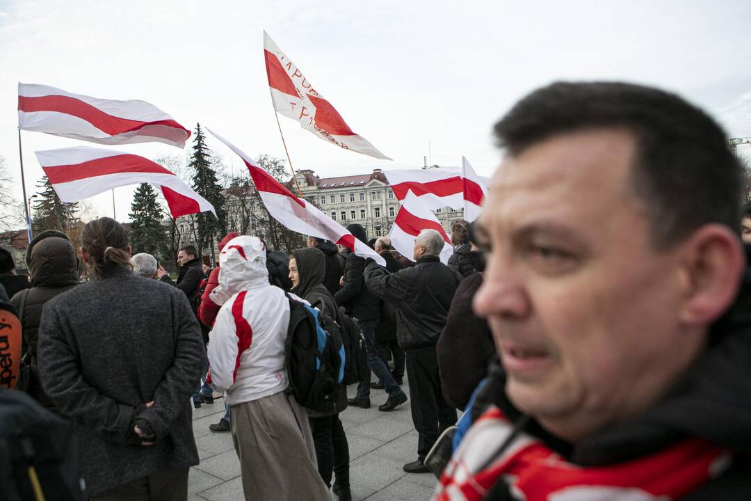 Iškilmingos sukilimo vadų laidotuvės