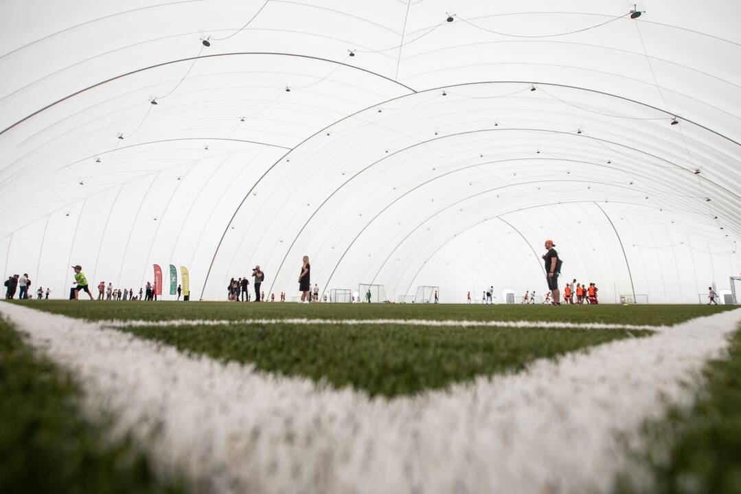 Klaipėdoje bus statomas dengtas futbolo maniežas, pradedamas projektavimas