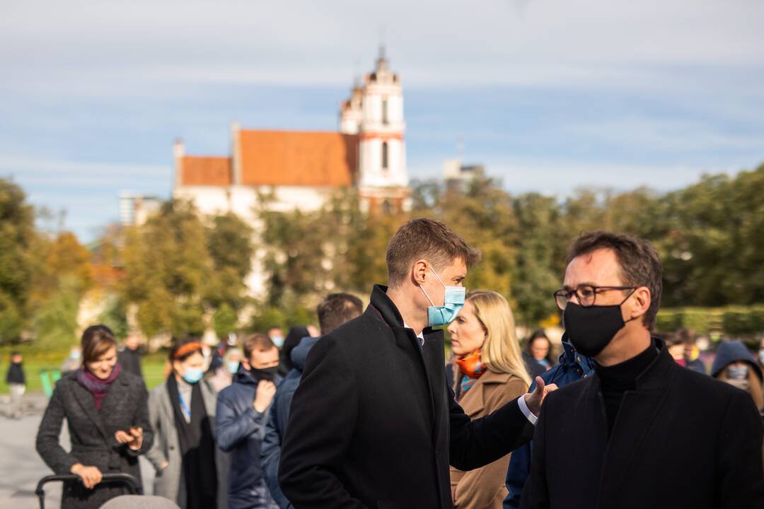 Išankstinis balsavimas: balsuoja partijų lyderiai