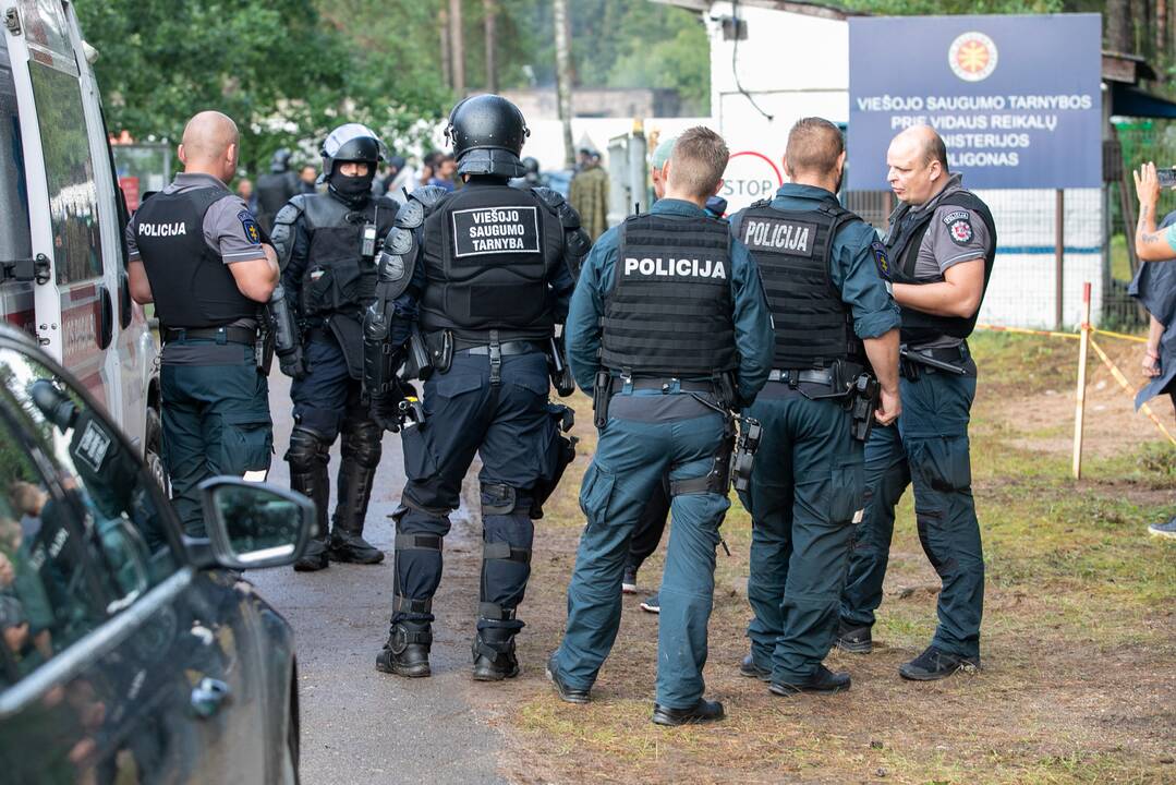 Pareigūnai nepritaria policijos ir Viešojo saugumo tarnybos jungimui