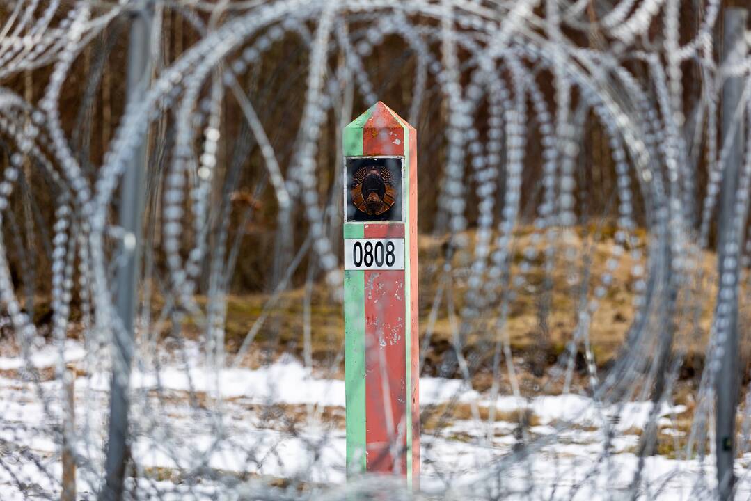 Pasienyje su Baltarusija – ramu: nefiksuota neteisėtų migrantų
