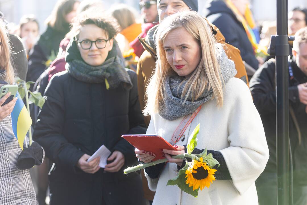 Kovo 8-ąją – solidarumo su Ukrainos moterimis akcija